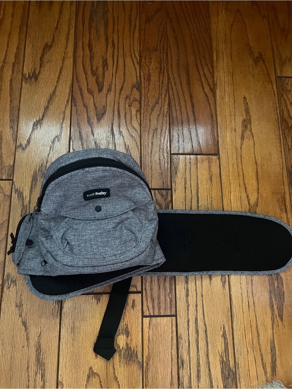 TushBaby Carrier